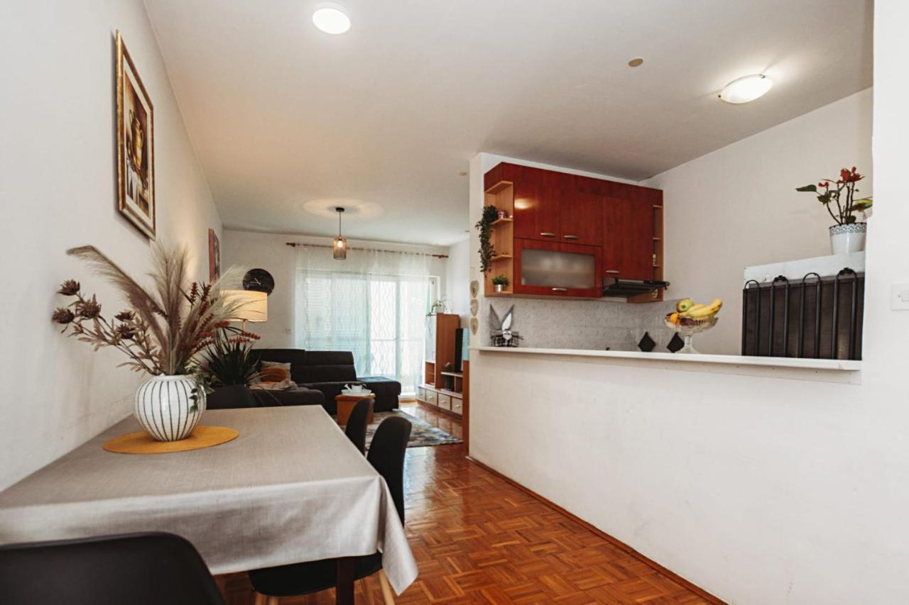 Jjj Apartment *